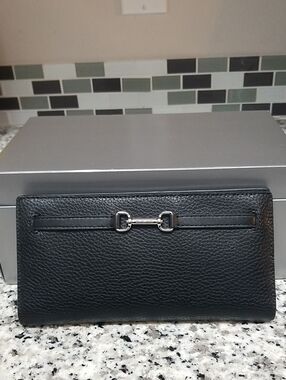 MICHAEL KORS LARGE WALLET - BLACK